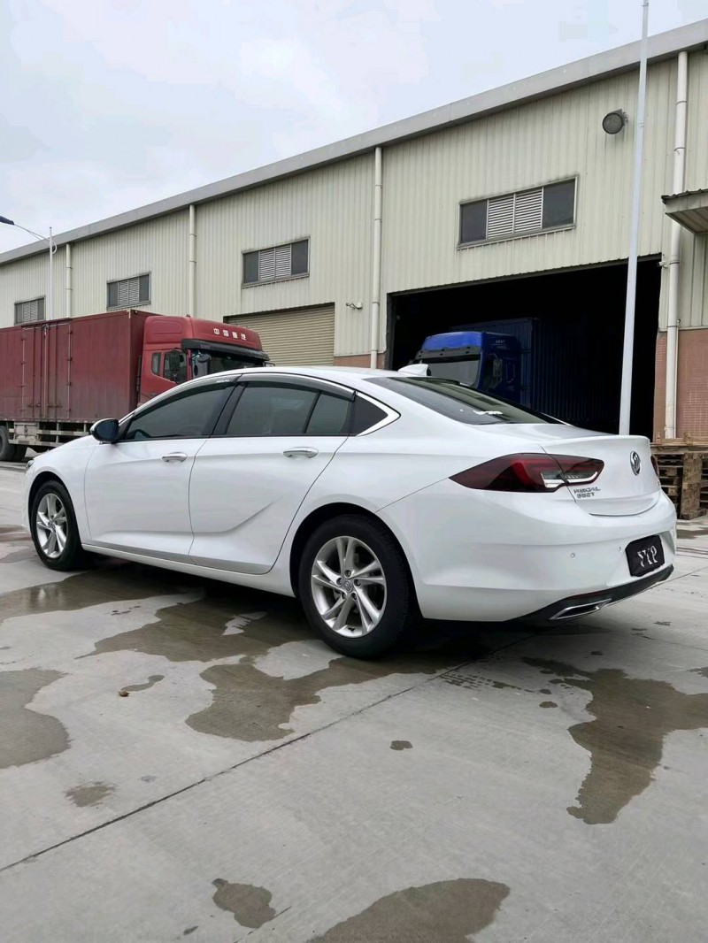 珠海21年别克君威7