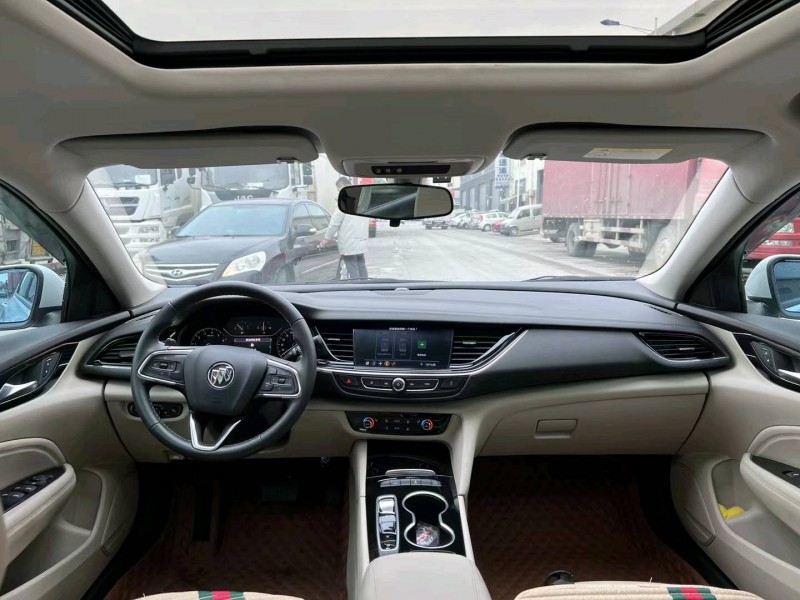 珠海21年别克君威8