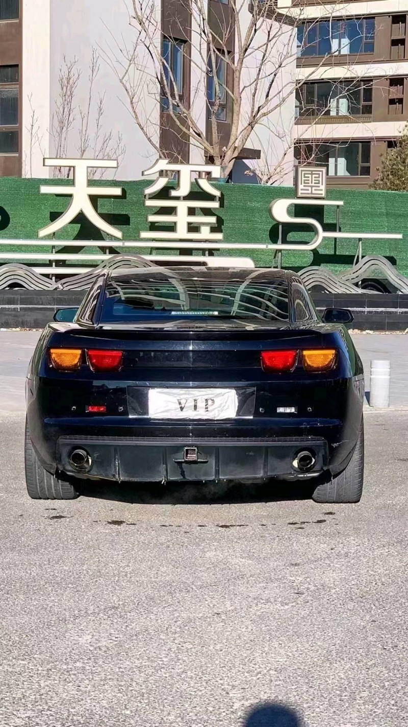 廊坊12年雪佛兰科迈罗9