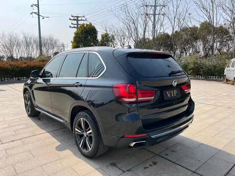 盐城17年宝马X59