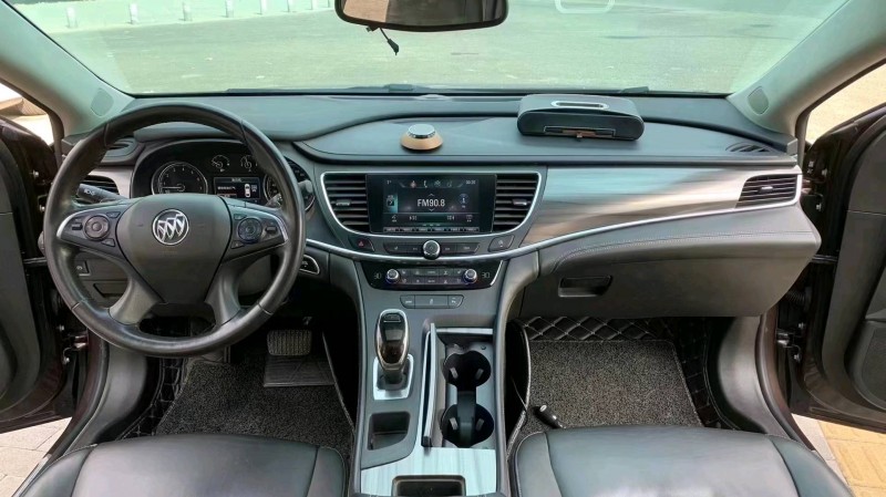 廊坊17年别克君越5