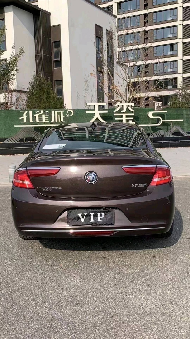 廊坊17年别克君越9