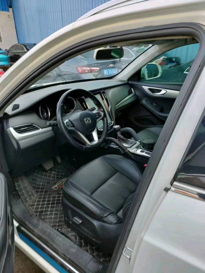 贵阳16年众泰SR72