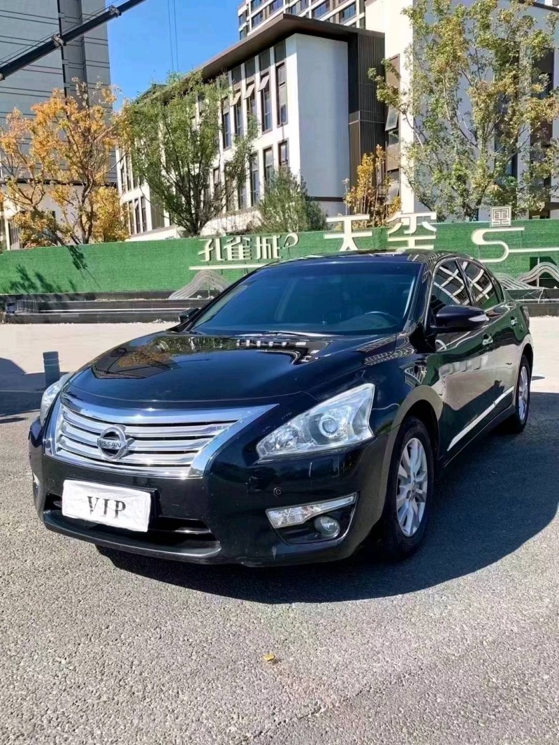 廊坊15年日产天籁2