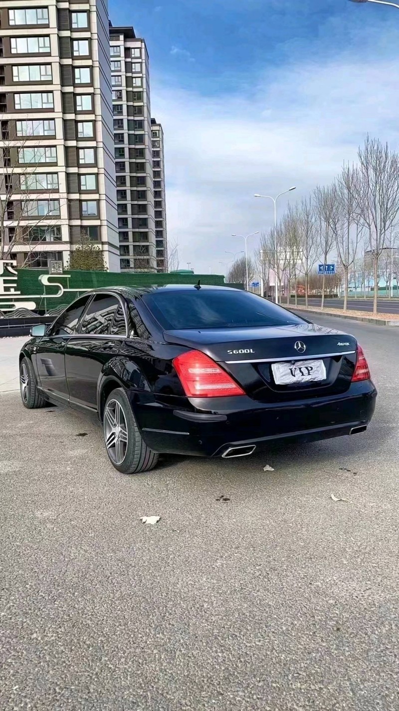 廊坊07年奔驰S8