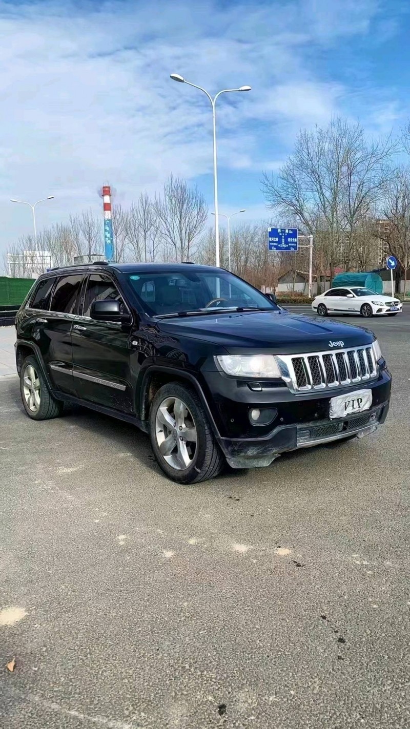 廊坊12年Jeep大切诺基7