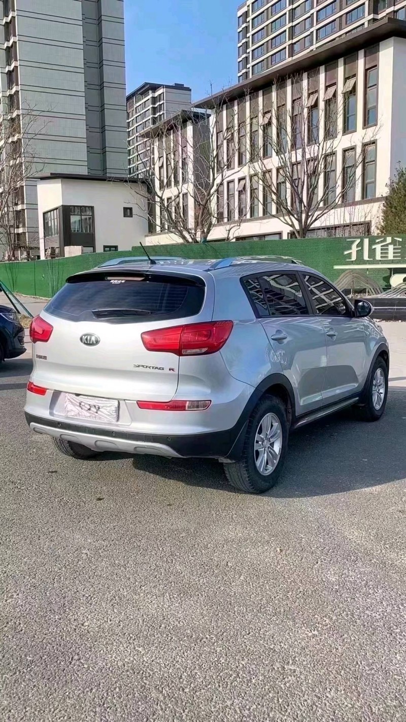 廊坊15年起亚智跑7