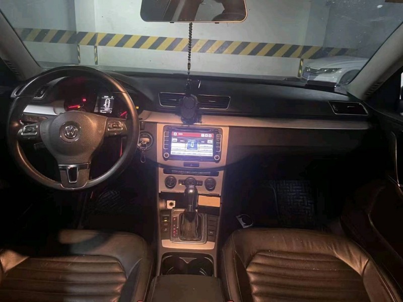 成都16年大众迈腾5