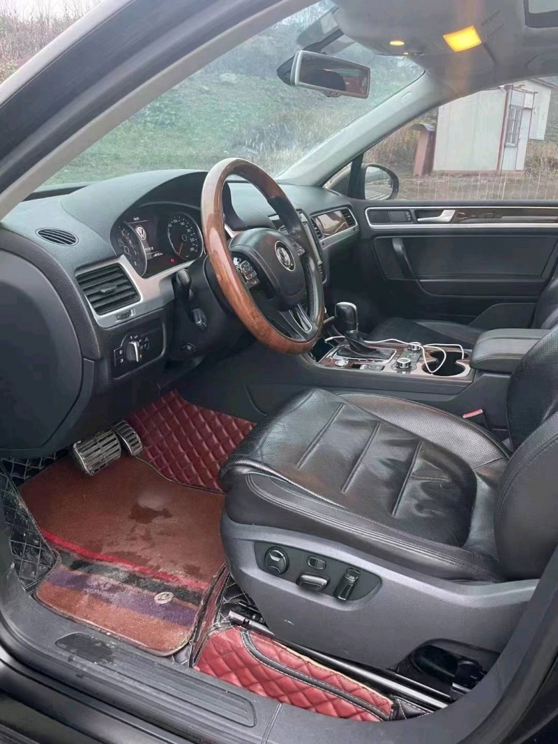 济南14年大众途锐5