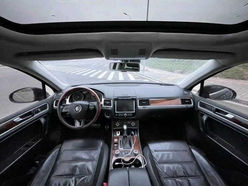 济南14年大众途锐4