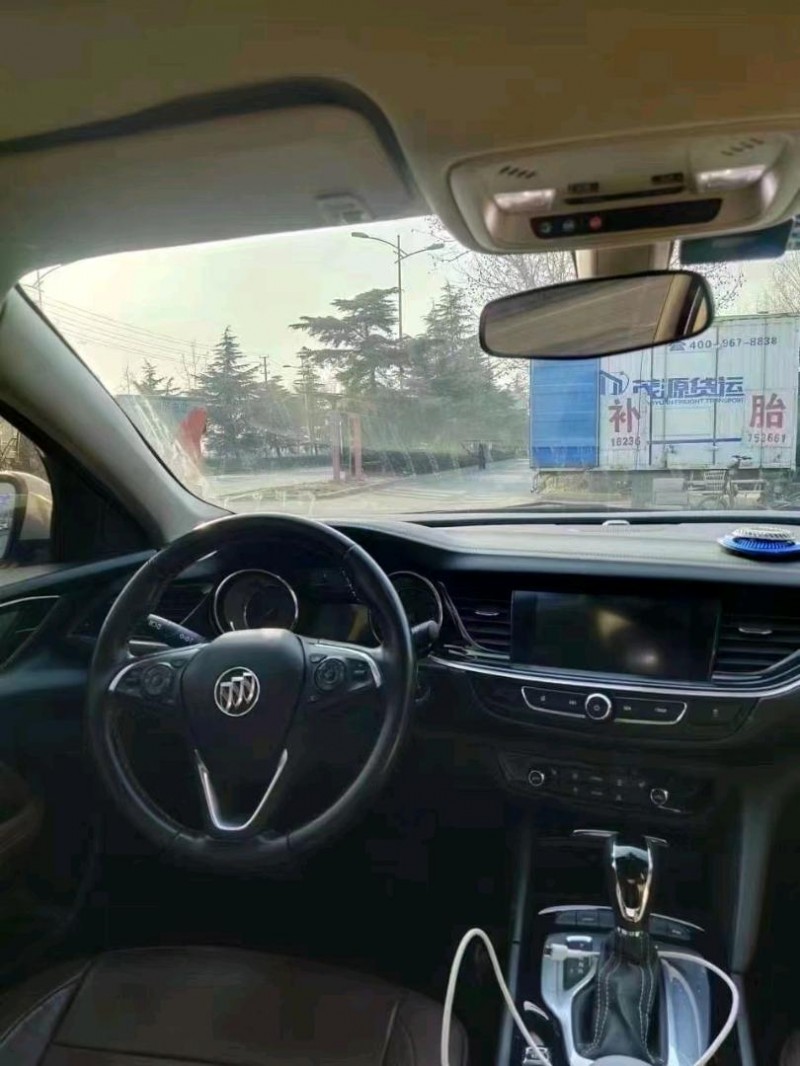 邯郸19年别克君威4