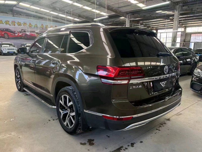 济宁17年大众途昂3