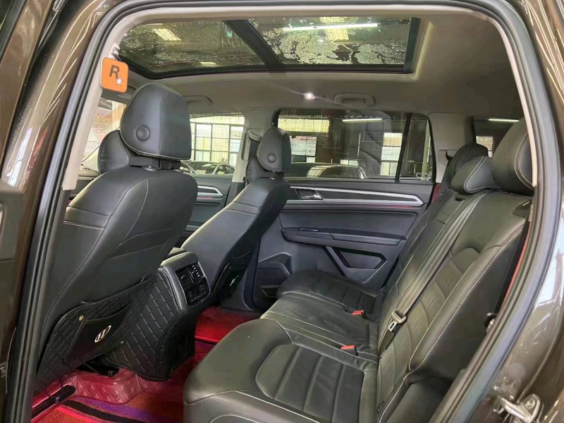 济宁17年大众途昂4