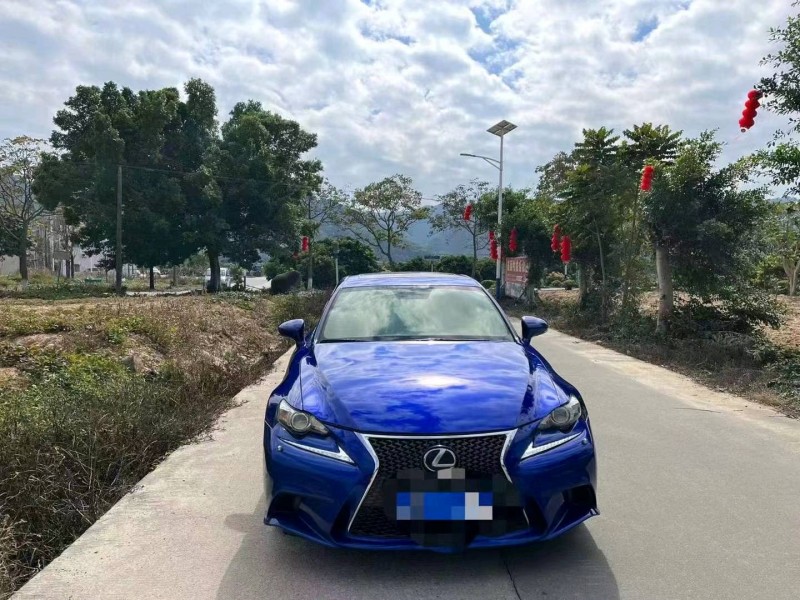 珠海16年雷克萨斯LS1