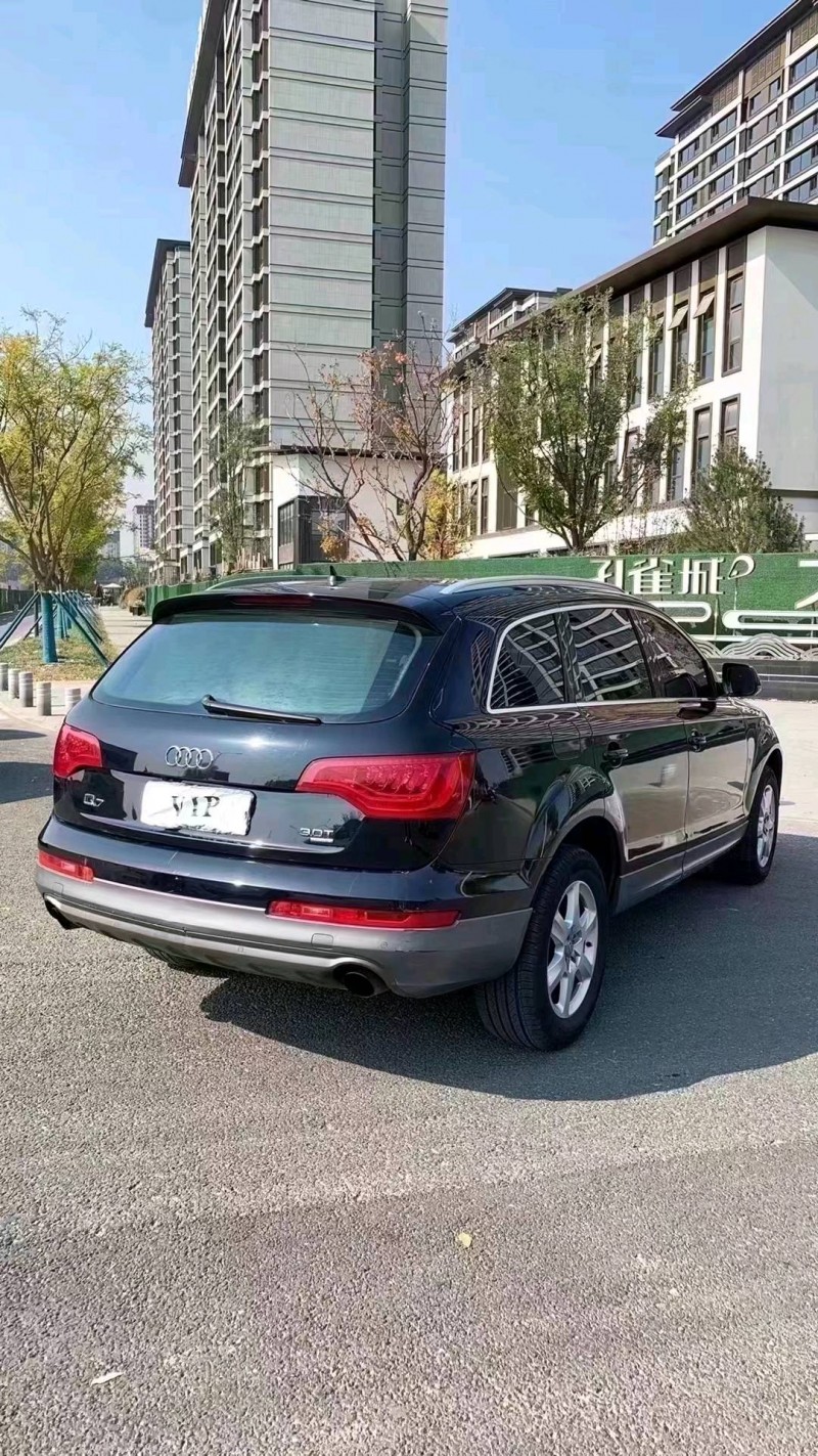 廊坊12年奥迪Q77
