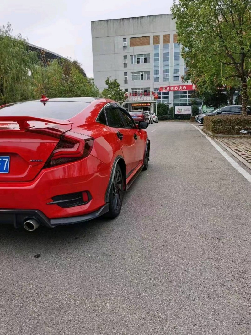 济南19年本田思域2