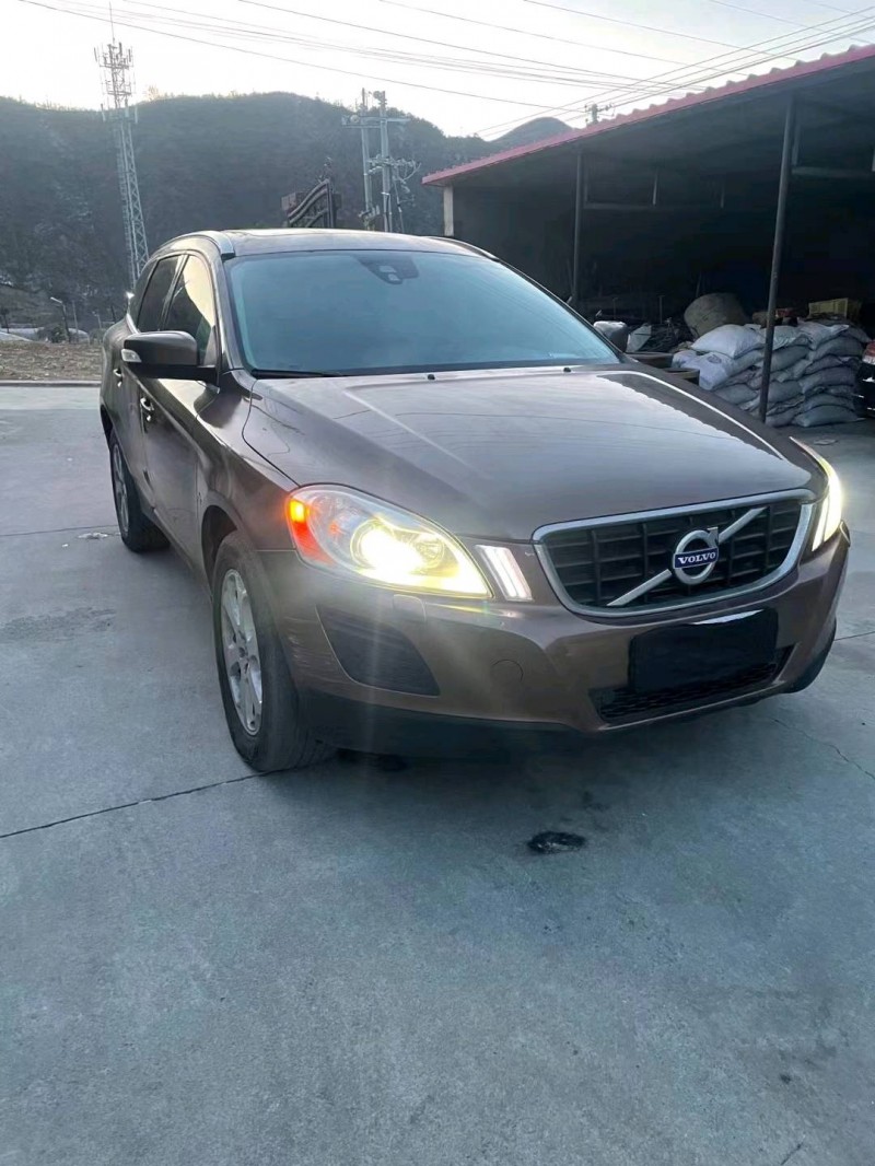 邯郸11年沃尔沃XC603