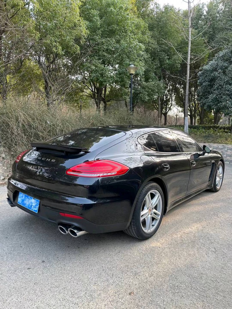 淮南14年保时捷帕拉梅拉4