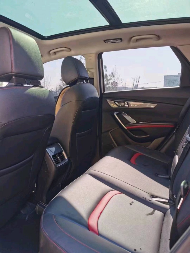 青岛18年长安汽车CS2