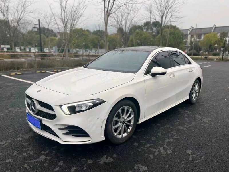 嘉兴19年奔驰A9