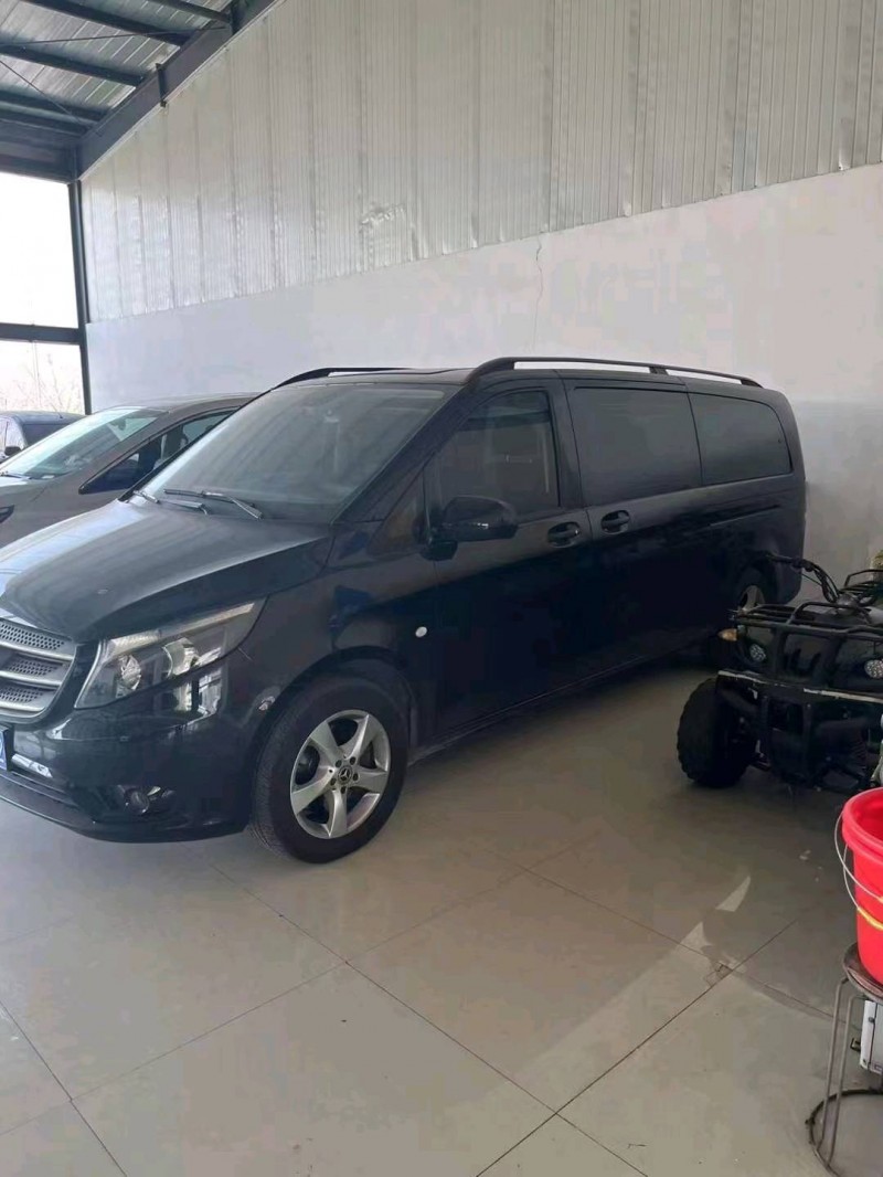 邯郸19年奔驰威霆1