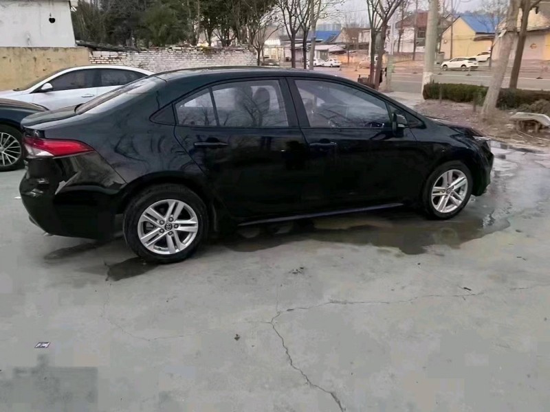 济南20年丰田雷凌5