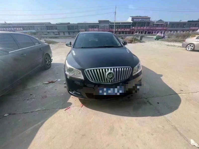 济南15年别克君越1