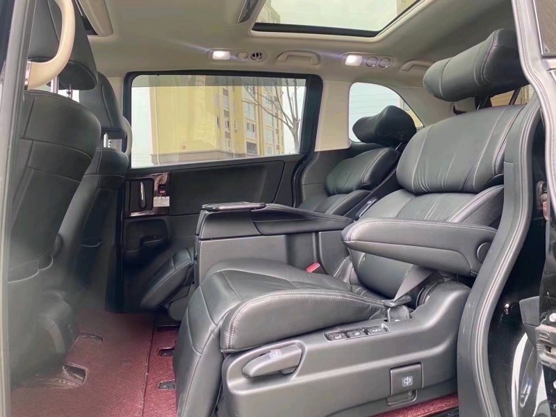 宜昌20年本田艾力绅3