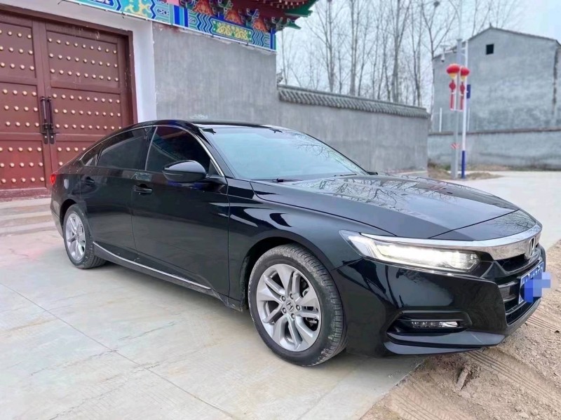 淮南21年本田雅阁2