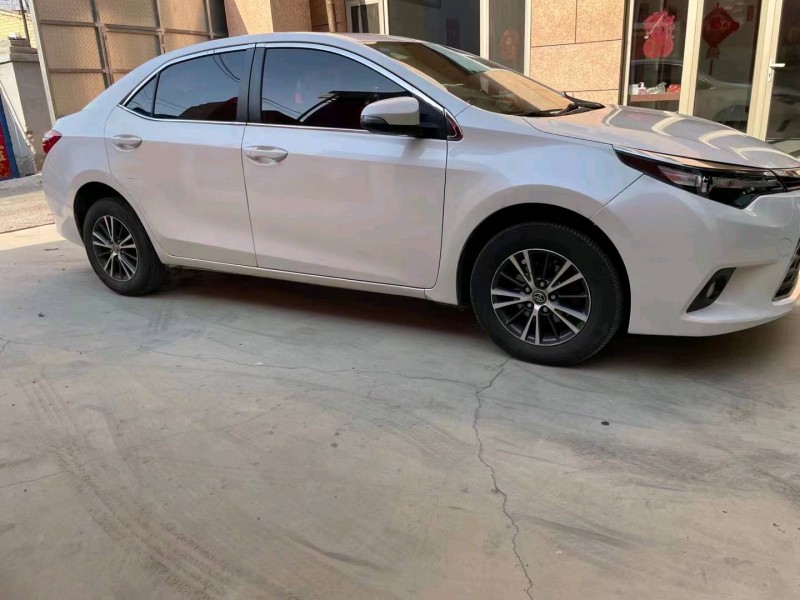 邯郸16年丰田雷凌8