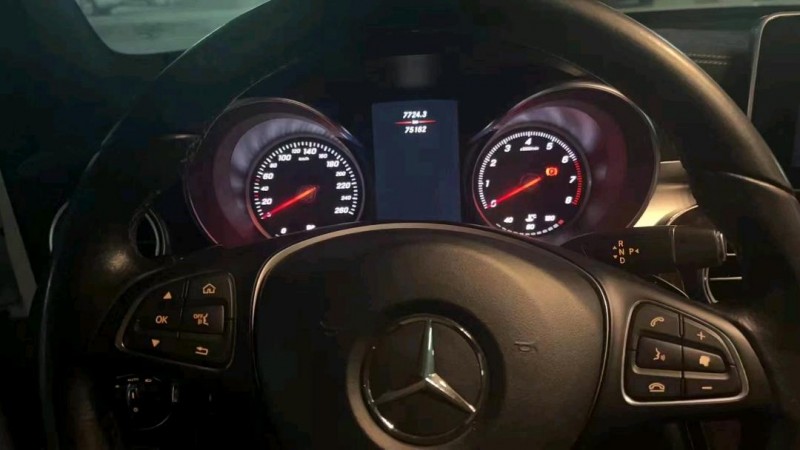 珠海18年奔驰GLC9