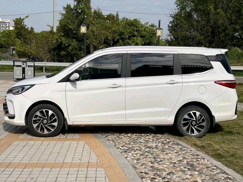 珠海19年长安汽车长行EV9