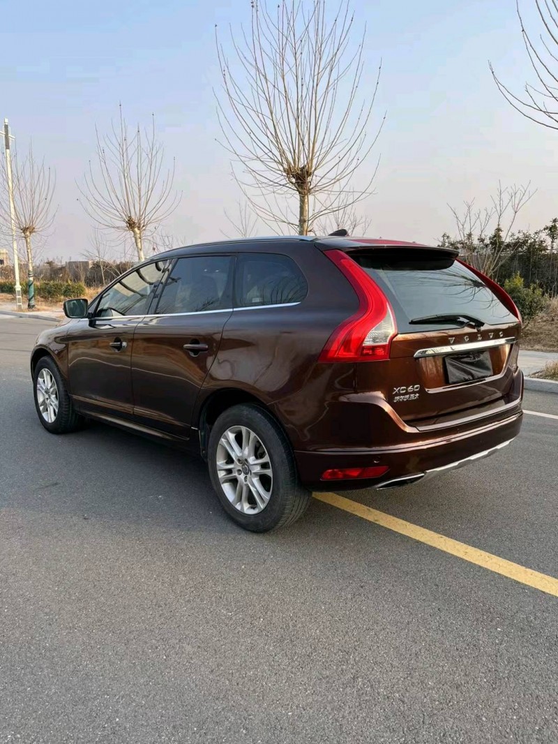 徐州16年沃尔沃XC604