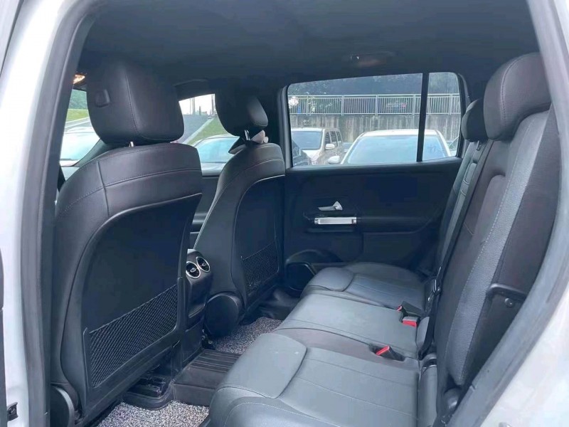 珠海21年奔驰GLB6