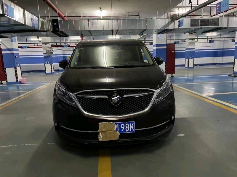 嘉兴17年别克GL81