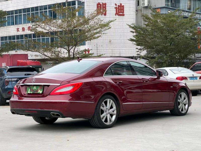 东莞13年奔驰CLS8