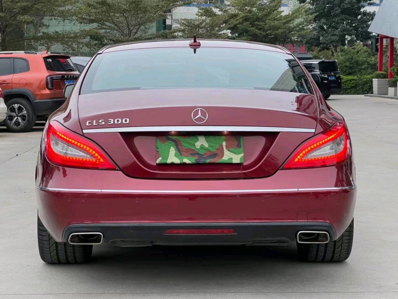 东莞13年奔驰CLS9