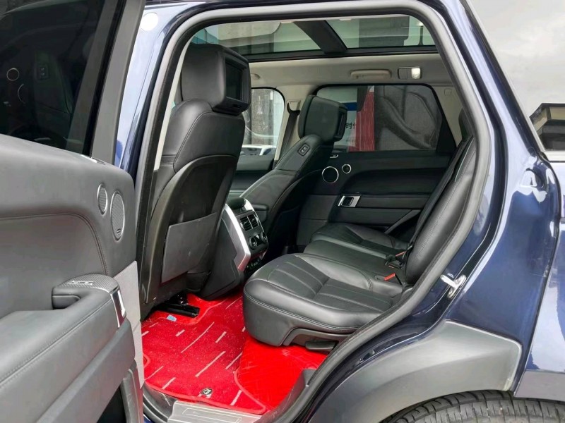 东莞19年路虎揽胜运动6