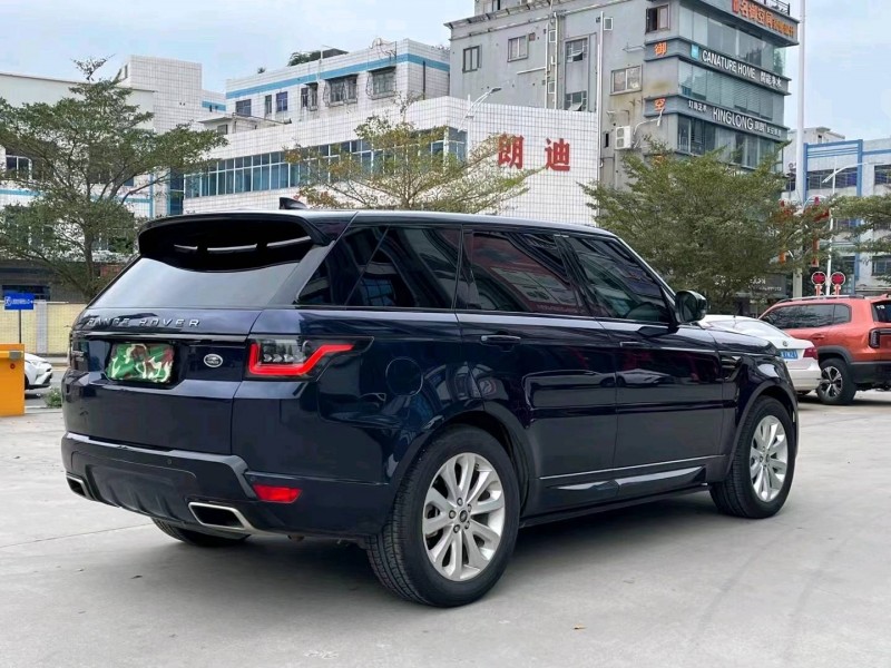 东莞19年路虎揽胜运动8