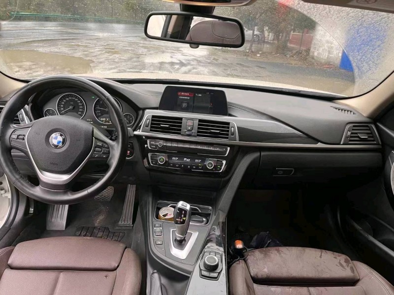 淮南18年宝马3系6