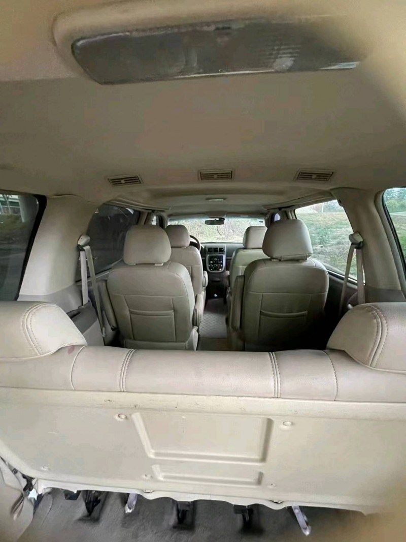 青岛16年别克GL84