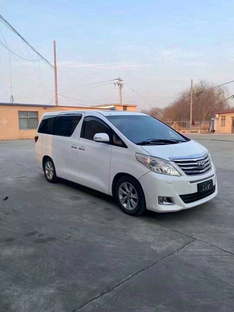 济宁14年丰田埃尔法8