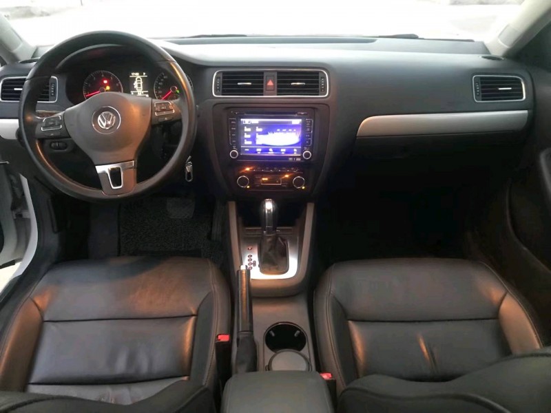 济南18年大众速腾4