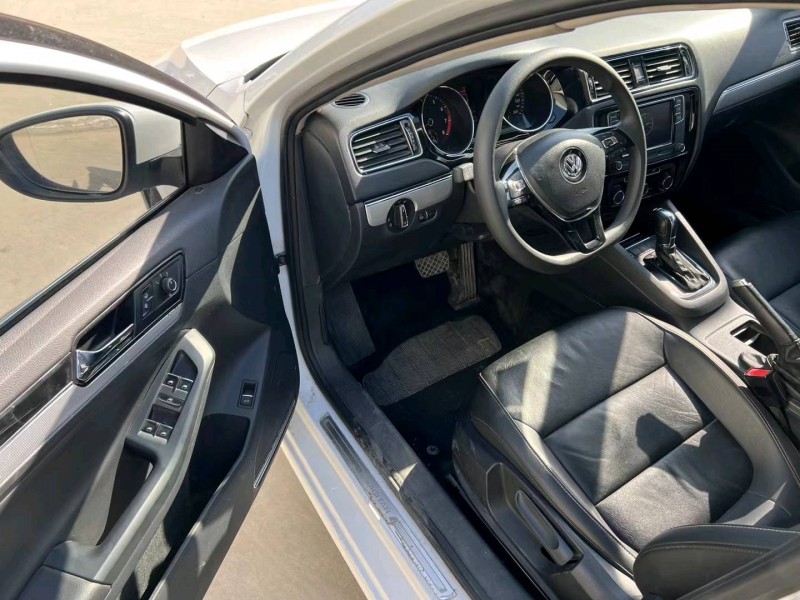 保定17年大众速腾6