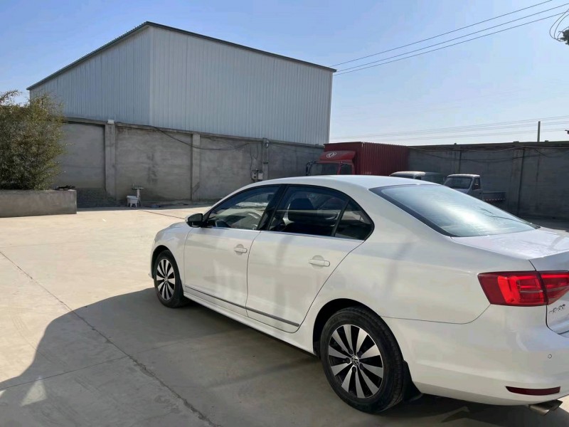 保定17年大众速腾7