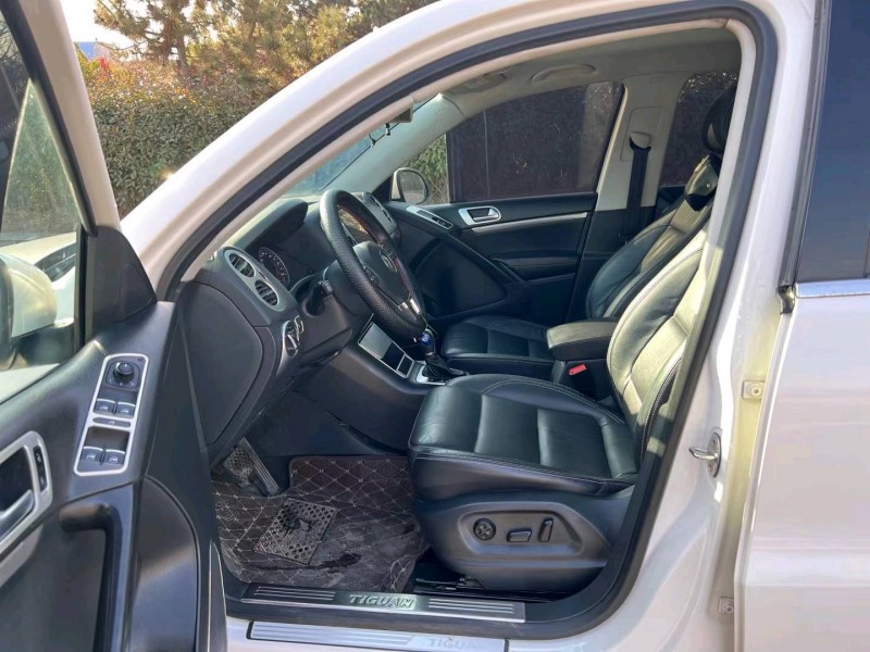 济南17年大众途观4