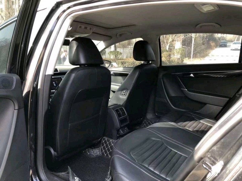 济南14年大众迈腾6