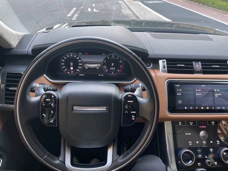 广州19年路虎揽胜运动6