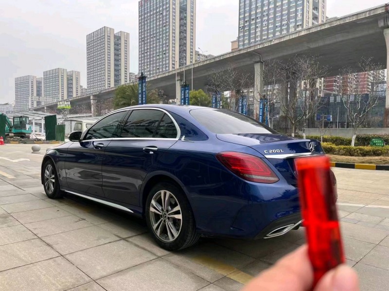 宜昌20年奔驰C8