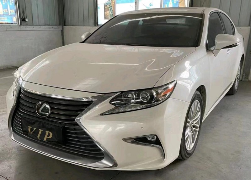 邯郸17年雷克萨斯ES6